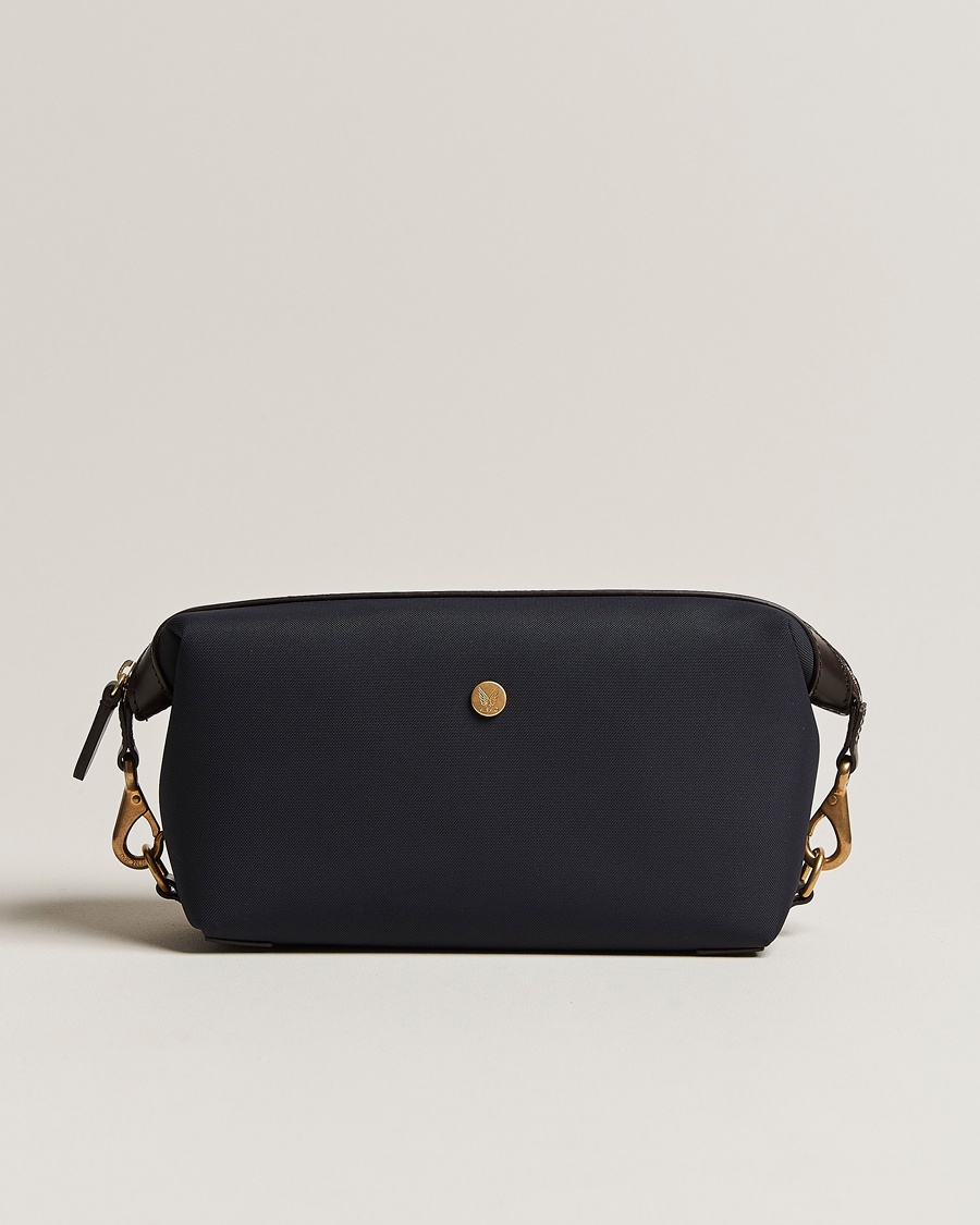 Mismo M/S Nylon Washbag Navy/Dark Brown – Bleu