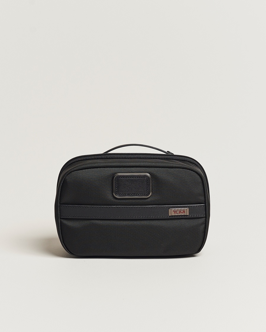 TUMI Alpha 3 Split Travel Kit Black – Noir