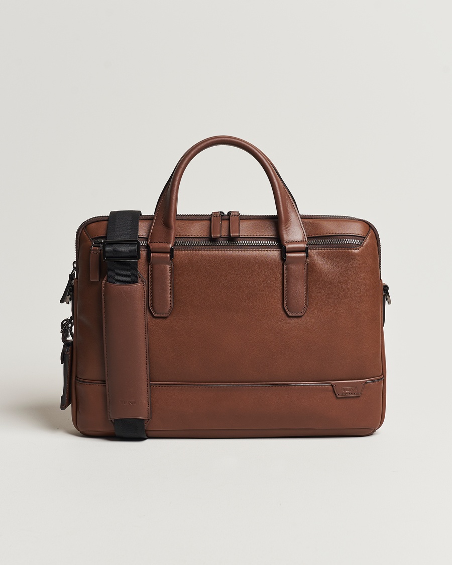 TUMI Harrison Sycamore Slim Leather Brief Cognac – Marron