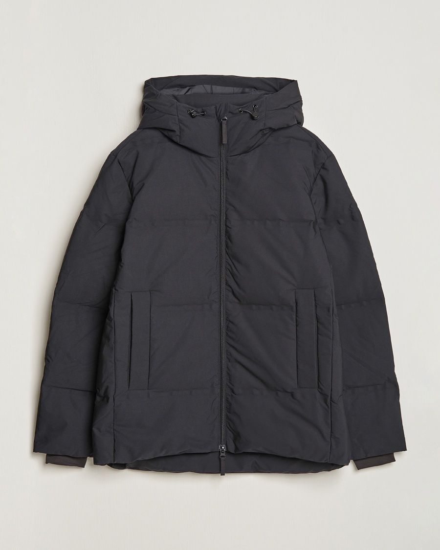 A Day's March Yangra Puffer Jacket Matt Black – Noir