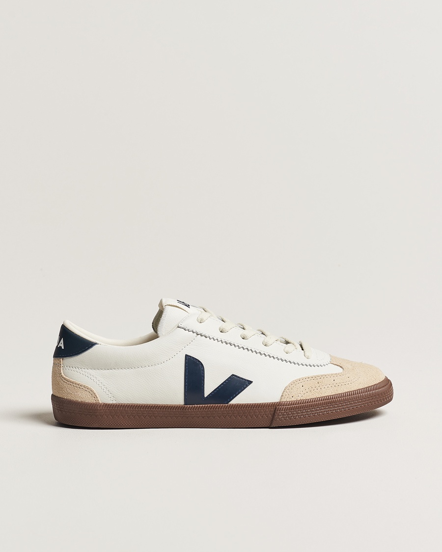 Veja Volley Sneaker White/Nautico Bark – Blanc