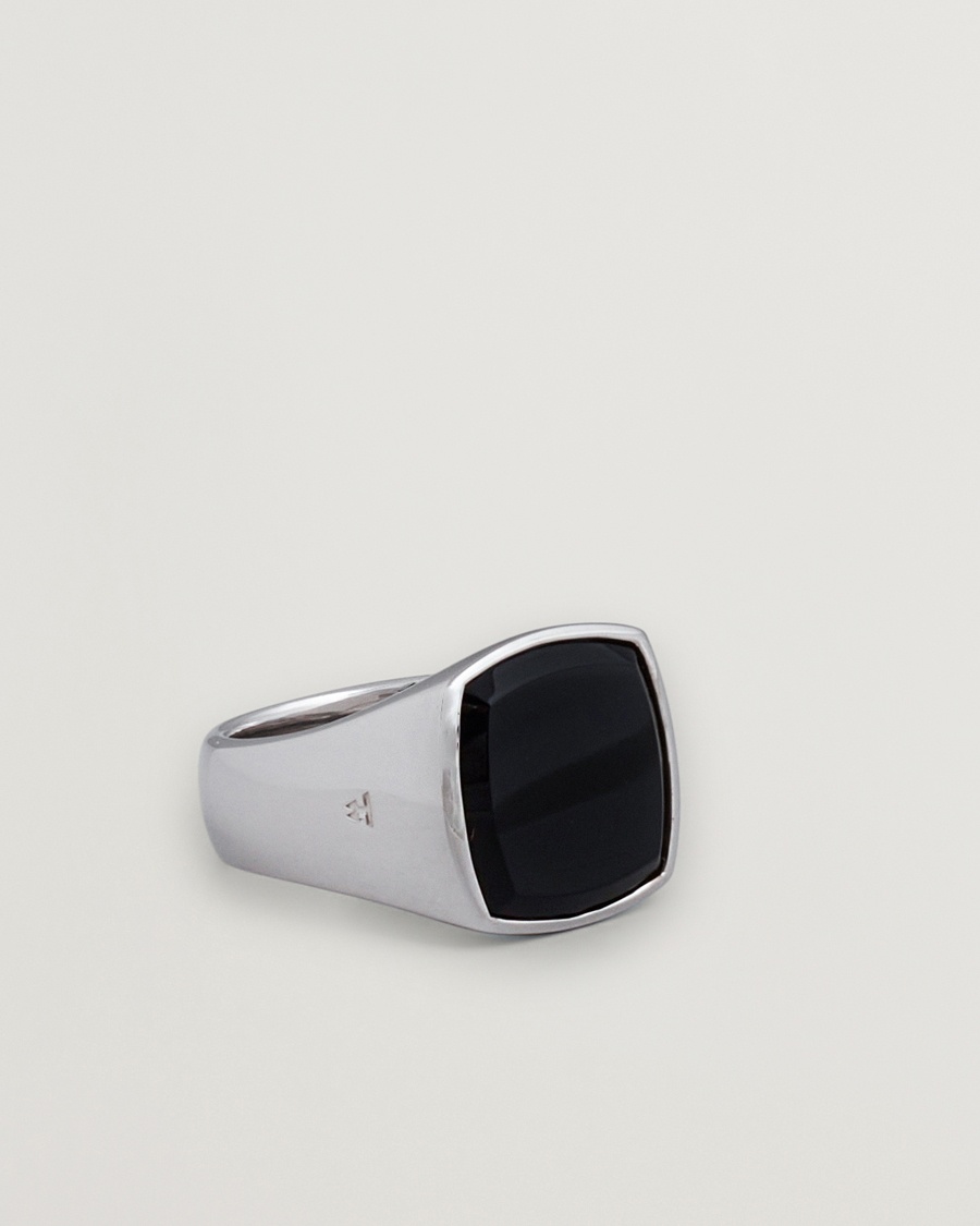Tom Wood Cushion Polished Black Onyx Ring Silver – Argent