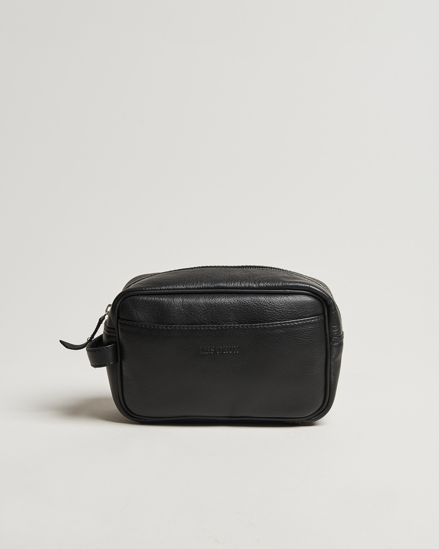 LES DEUX Leather Washbag Black – Noir