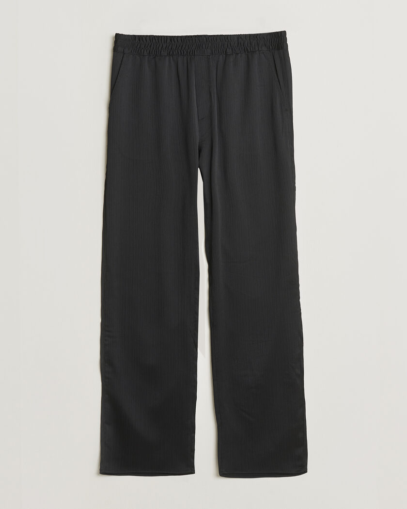 LES DEUX Houston Plissé Pants Black – Noir