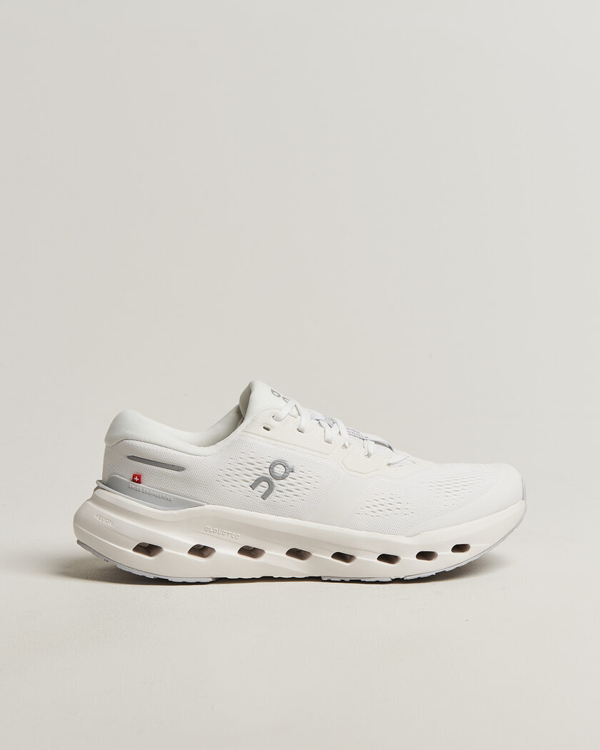 On Cloudrunner 3 White/Glacier – Blanc