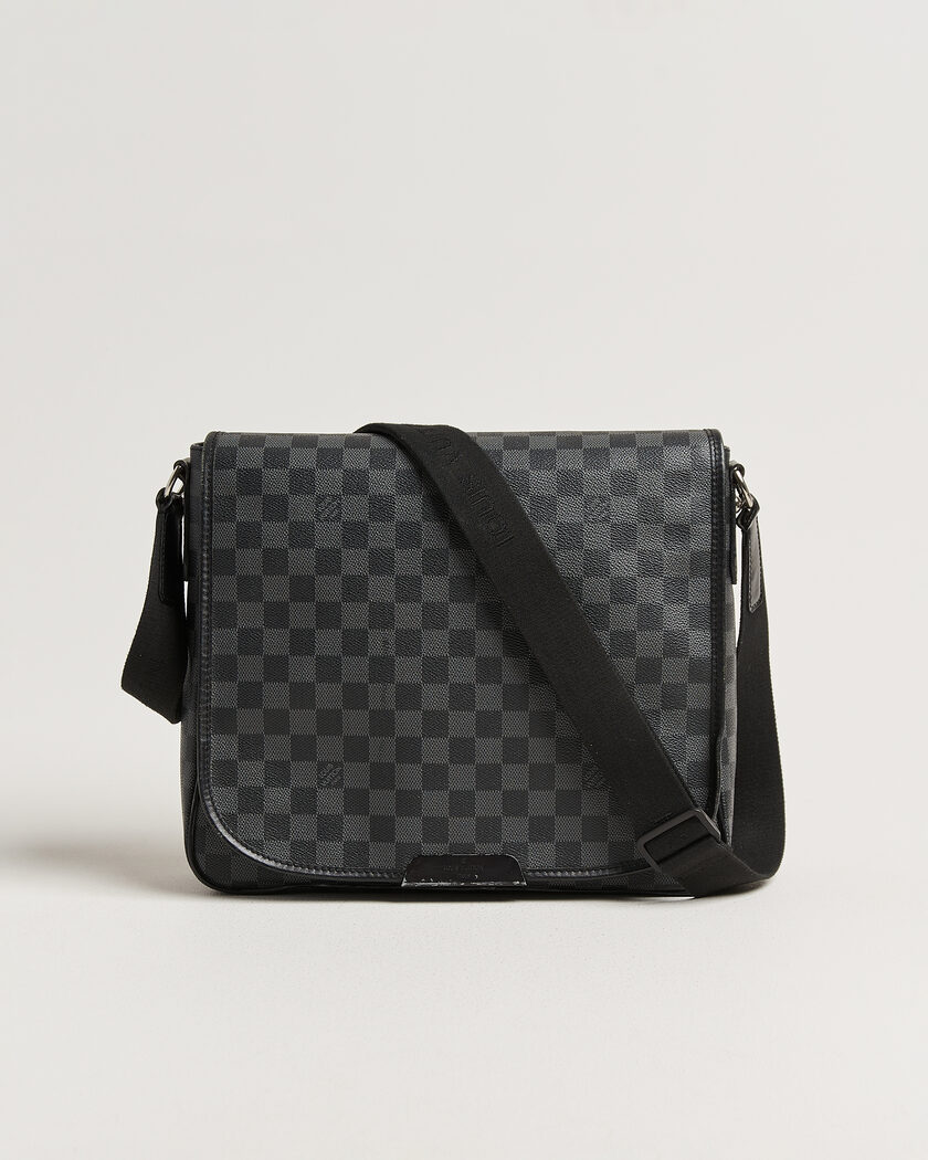 Louis Vuitton Pre-Owned Daniel Shoulder Bag MM Damier Graphite – Noir