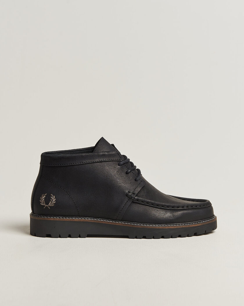 Fred Perry Kenney Waxed Suede Chukka Boot Black – Noir