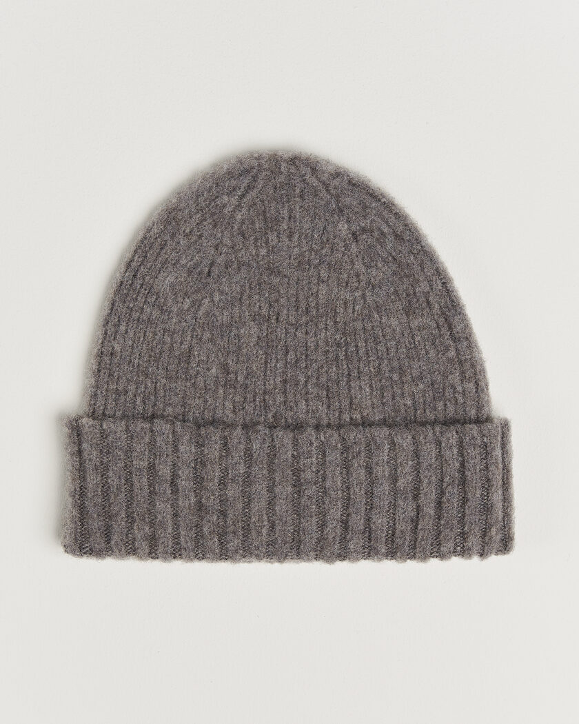 Robert Mackie Rona Ribbed Shaggy Lambswool Beanie Light Brown – Marron