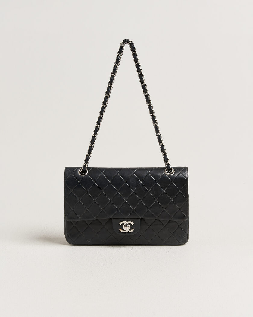 Chanel Pre-Owned Classic Medium Double Flap Bag Lambskin Black – Noir