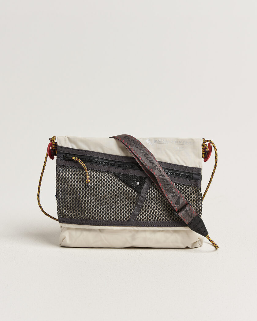 Klättermusen Algir Foldover Bag Putty Grey – Gris