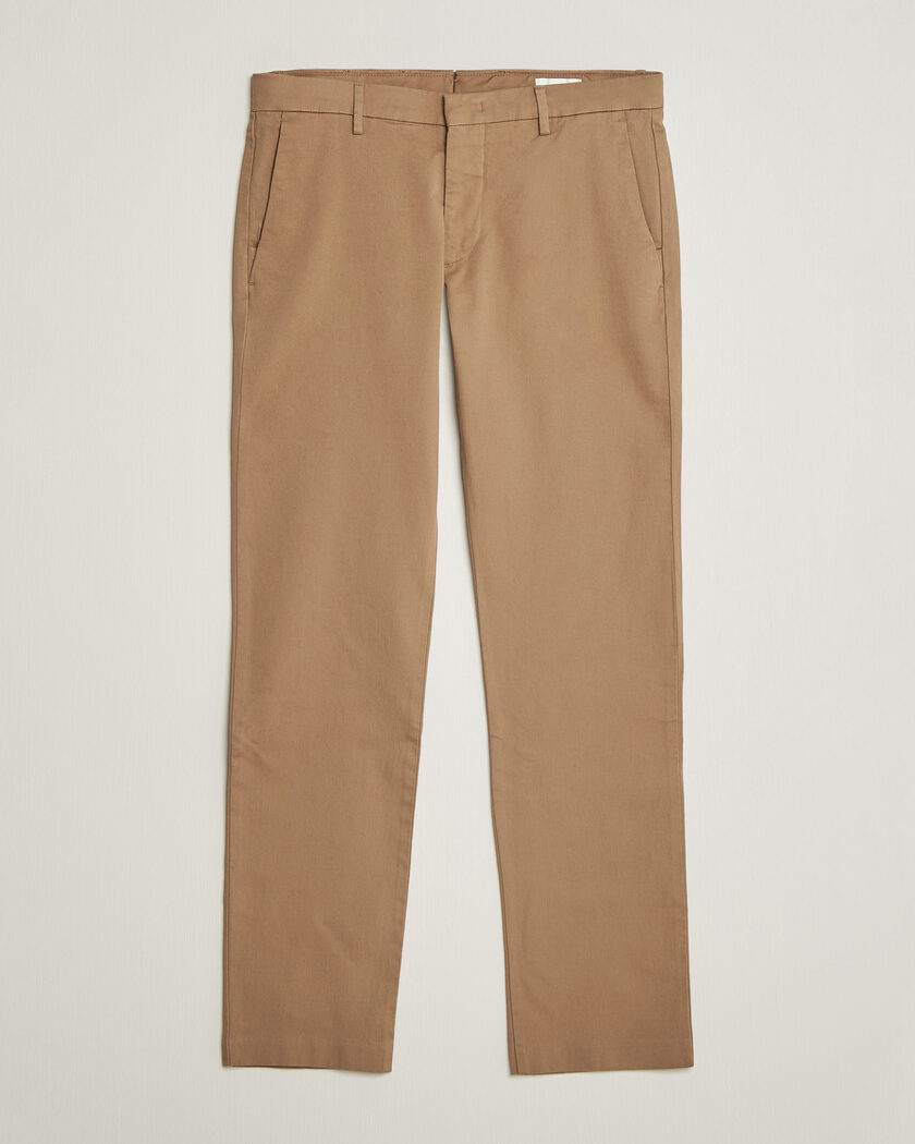 NN07 Theo Regular Fit Chinos Desert Clay – Marron