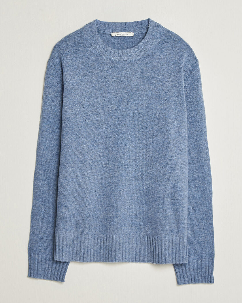 A Day's March Marlow Lambswool Sweater Misty Blue – Bleu