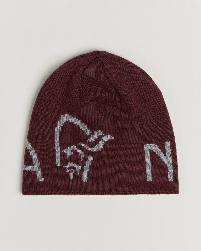 Norrøna Mid Merino Wool Logo Beanie Port – Rouge