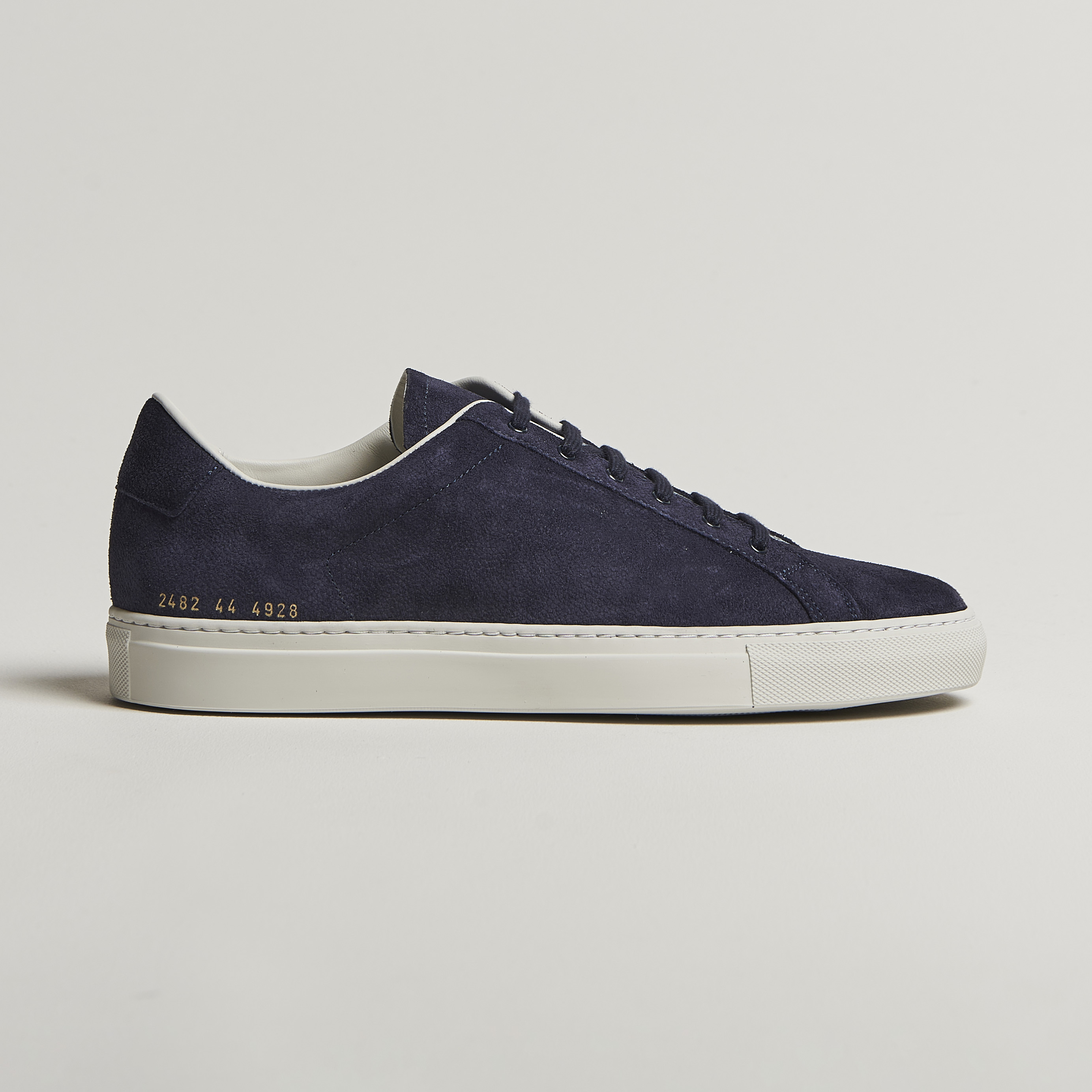Common Projects Retro Suede Sneaker Navy - Acheter Common Projects CareOfCa