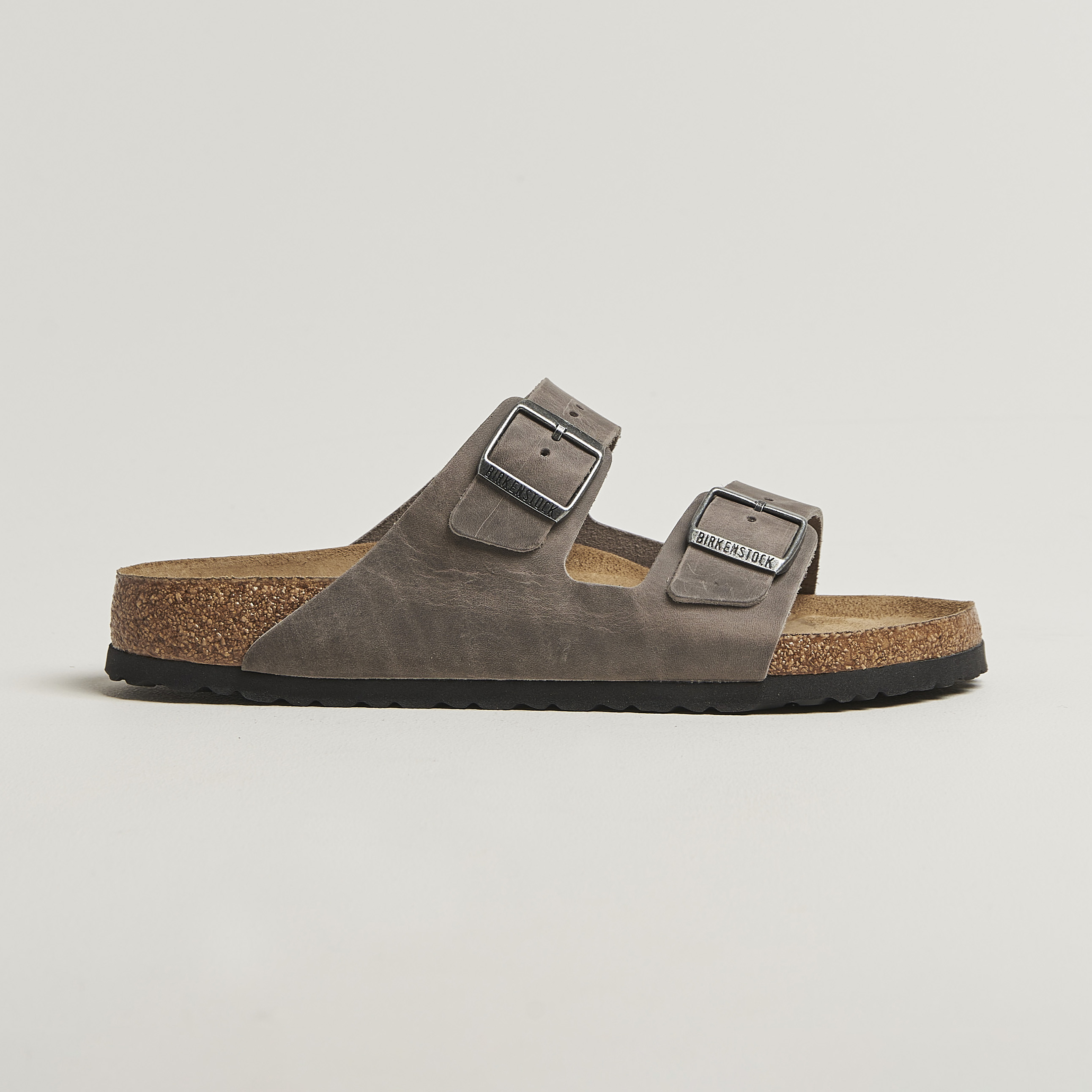 tobacco brown vs habana or Habana? : r/Birkenstocks The wide straps gently hold your feet allowing enough movement to flex and grip the toe bar and land upon the orthopedically designed footbed Habana Oiled Leather Birkenstock Arizona
