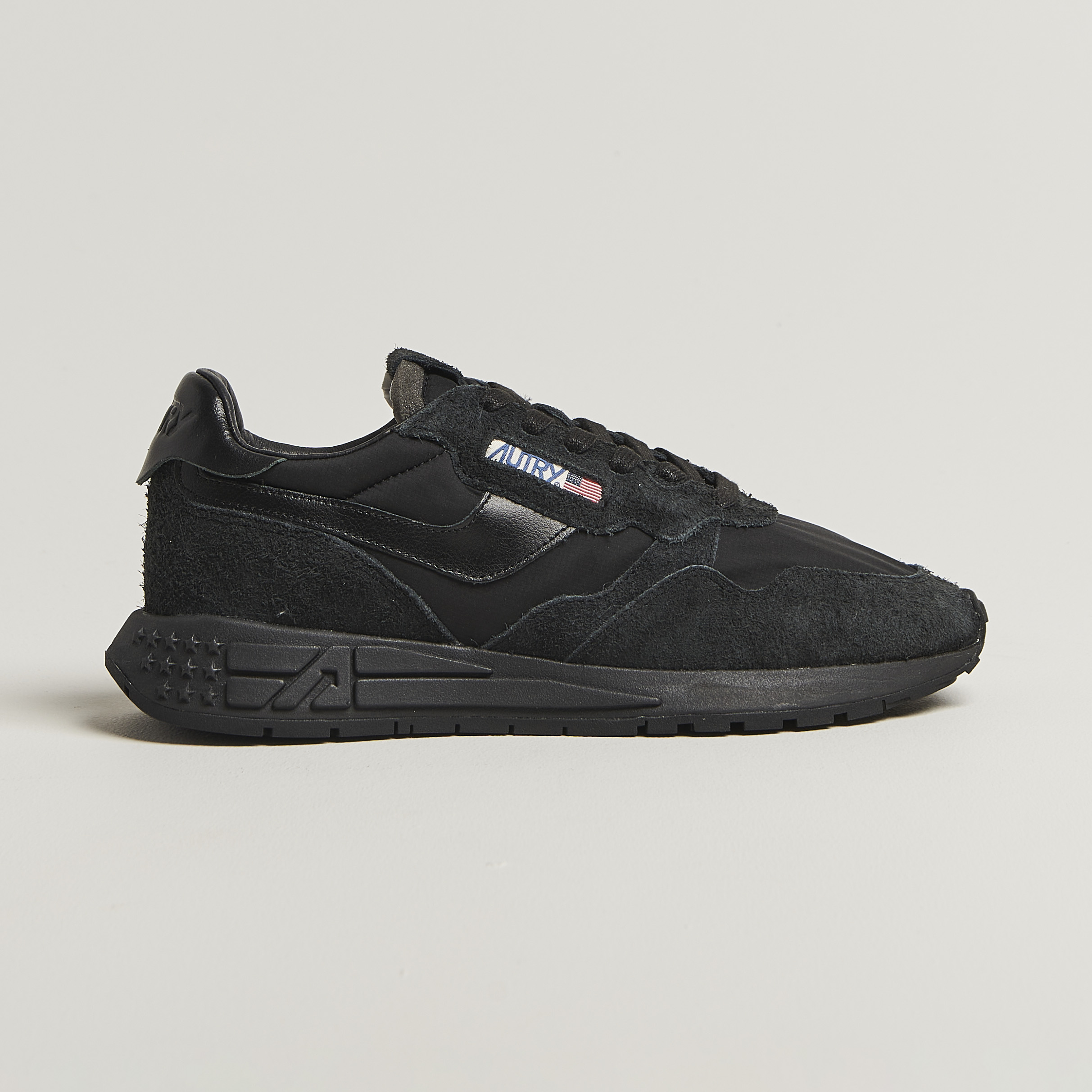 Autry Reelwind Running Sneaker Black - Acheter Autry CareOfCarl.fr.