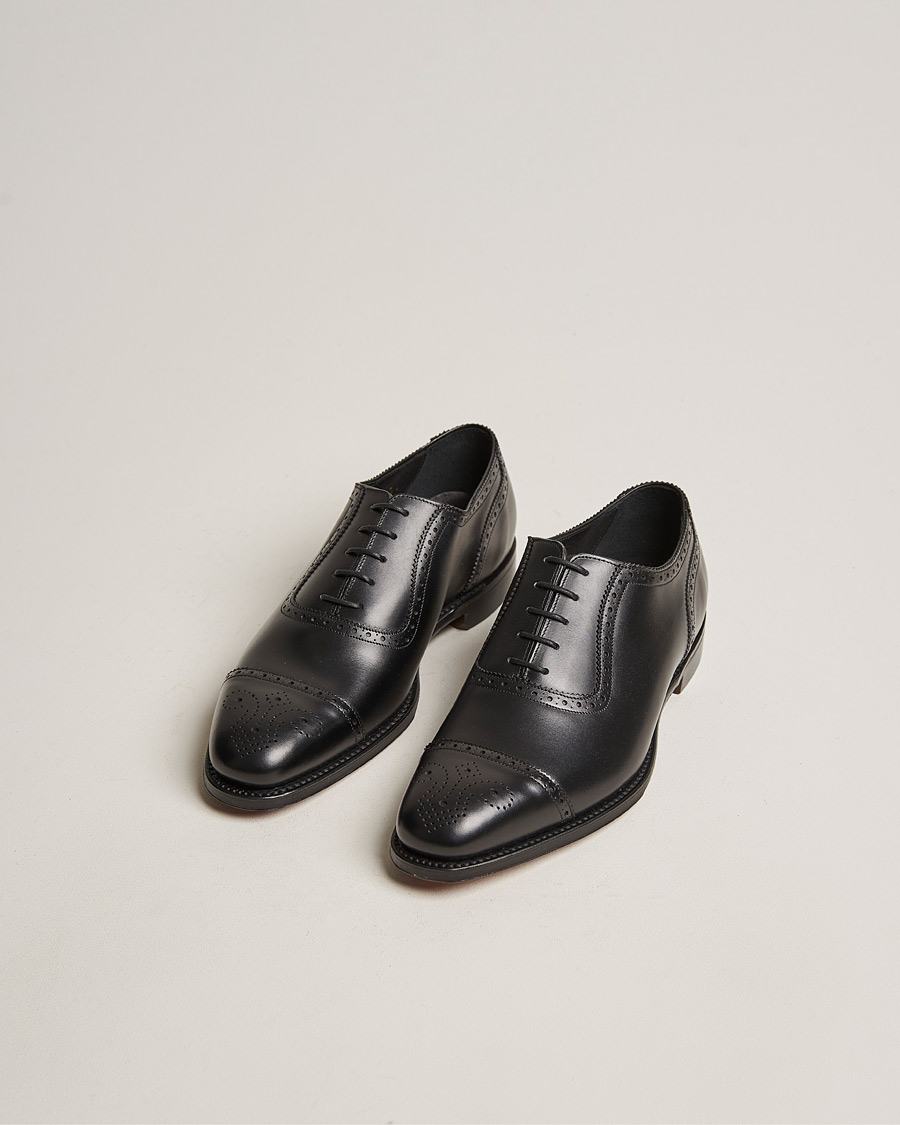 Homme | Loake 1880 Strand Brogue Black Calf | Loake 1880 | Strand Brogue Black Calf