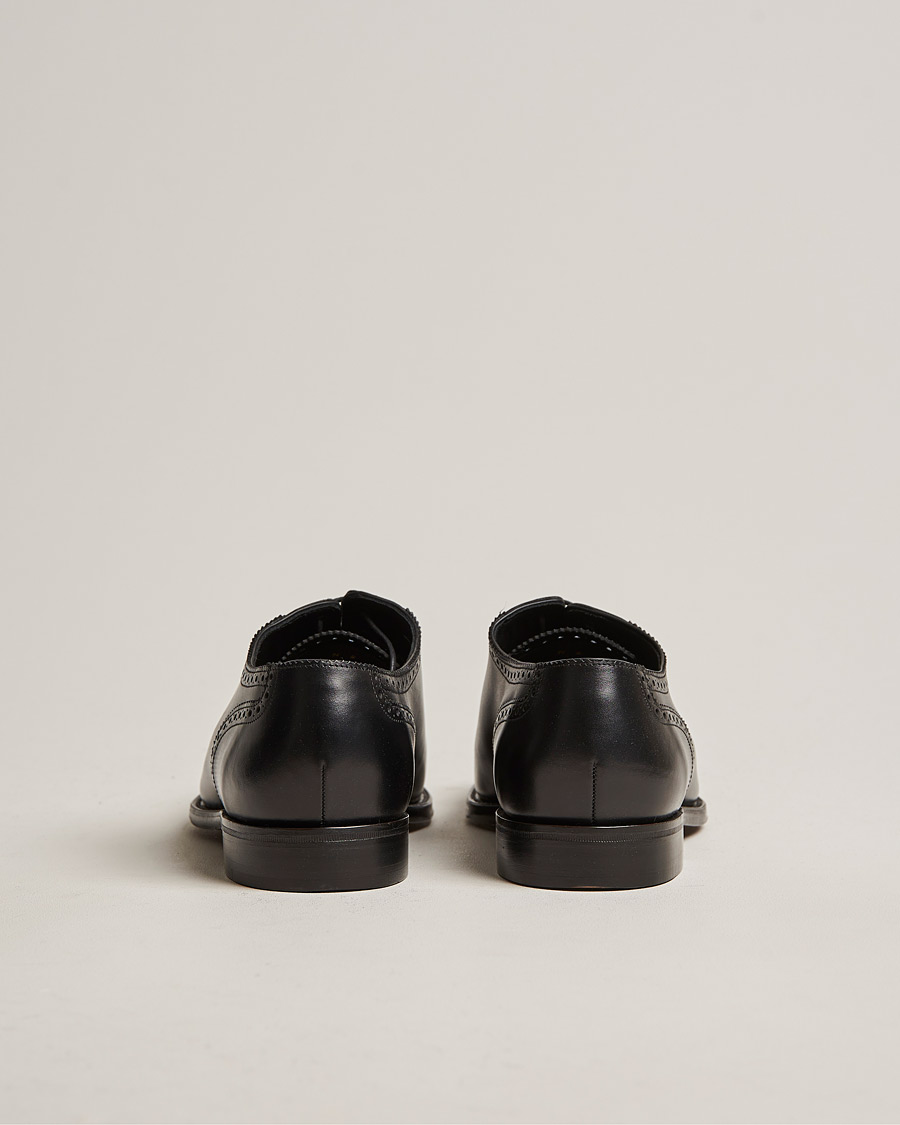 Homme | Loake 1880 Strand Brogue Black Calf | Loake 1880 | Strand Brogue Black Calf
