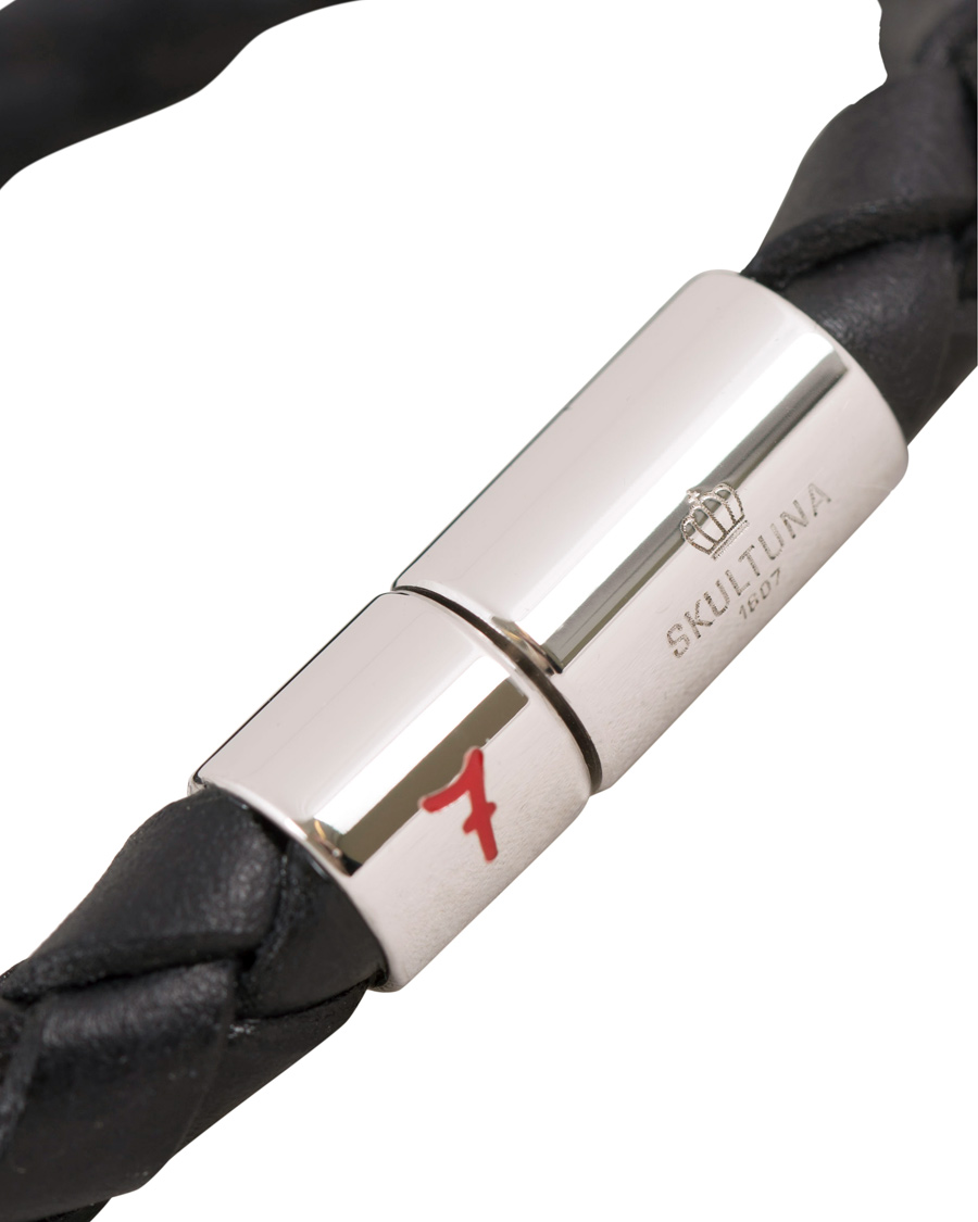 Homme | Skultuna Leather Bracelet Plaited 7 by Lino Ieluzzi Black | Skultuna | Leather Bracelet Plaited 7 by Lino Ieluzzi Black