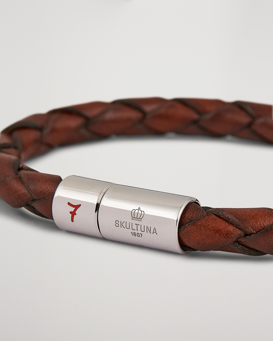 Homme | Skultuna Leather Bracelet Plaited 7 by Lino Ieluzzi Brown | Skultuna | Leather Bracelet Plaited 7 by Lino Ieluzzi Brown