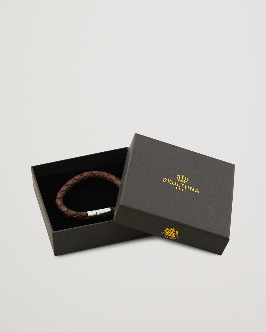 Homme | Skultuna Leather Bracelet Plaited 7 by Lino Ieluzzi Brown | Skultuna | Leather Bracelet Plaited 7 by Lino Ieluzzi Brown