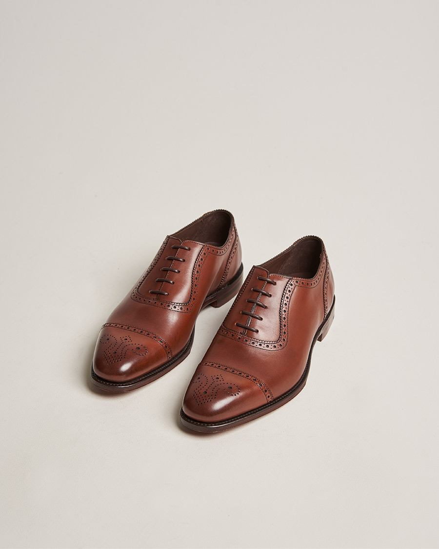 Homme | Loake 1880 Strand Brogue Mahogany Burnished Calf | Loake 1880 | Strand Brogue Mahogany Burnished Calf