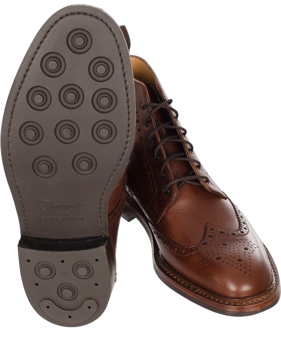 Homme | Loake 1880 Fairdford Brogue Boot Dark Brown Grain Calf | Loake 1880 | Fairdford Brogue Boot Dark Brown Grain Calf