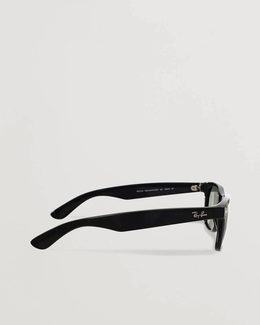 Homme | Lunettes De Soleil | Ray-Ban | New Wayfarer Sunglasses Black/Crystal Green