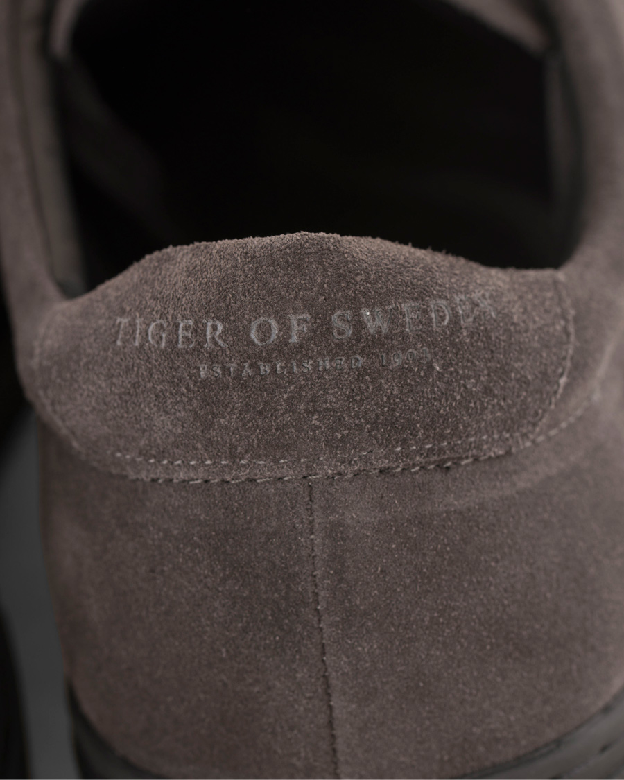 Homme | Tiger of Sweden Arne Suede Sneakers Charcoal | Tiger of Sweden | Arne Suede Sneakers Charcoal