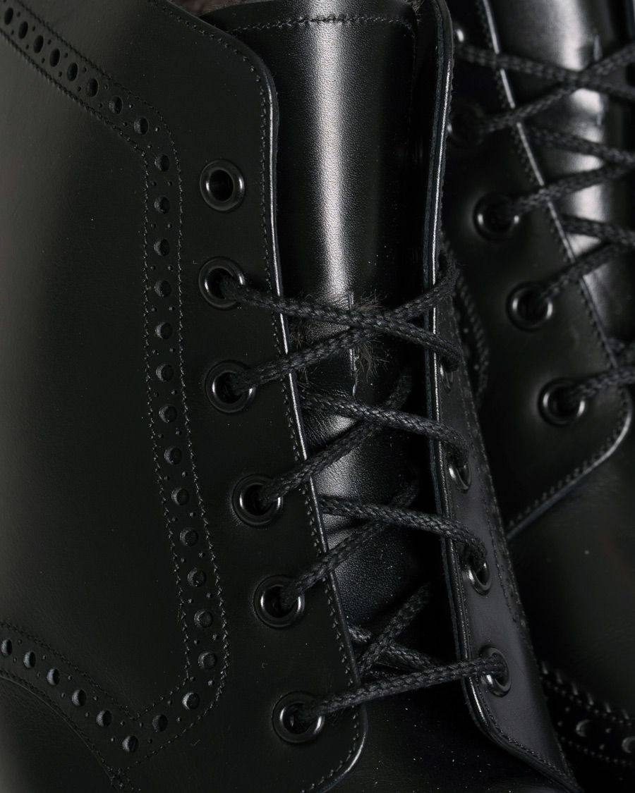 Homme | Loake 1880 Wolf Premium Fur Lined Brogue Black Calf | Loake 1880 | Wolf Premium Fur Lined Brogue Black Calf