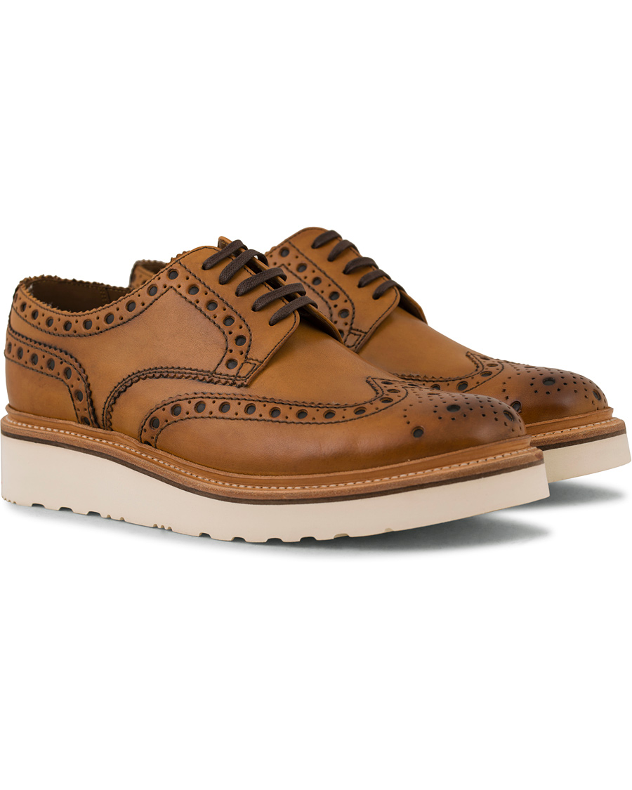 Homme | Grenson Archie Brogue Derby Wedge Sole Tan Calf | Grenson | Archie Brogue Derby Wedge Sole Tan Calf