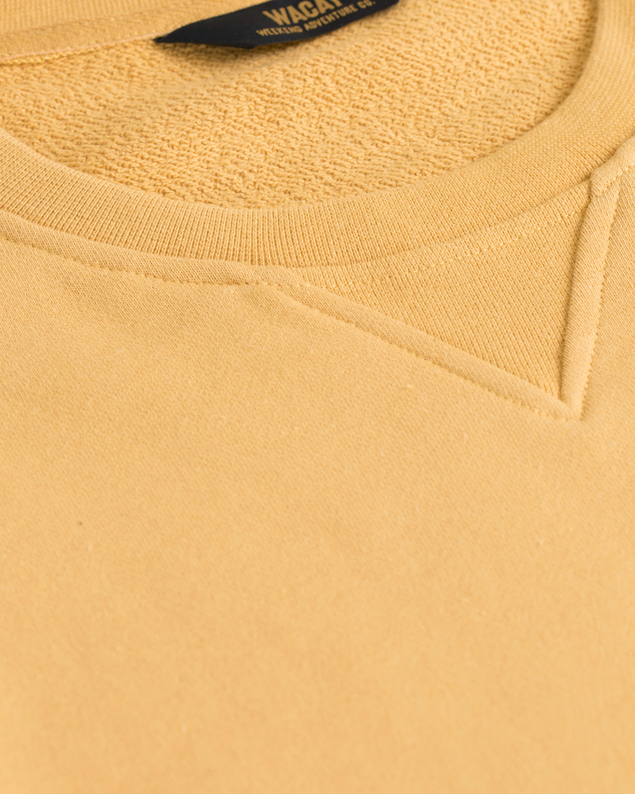 Homme | Pulls Et Tricots | WACAY | Badge Sweatshirts Faded Yellow