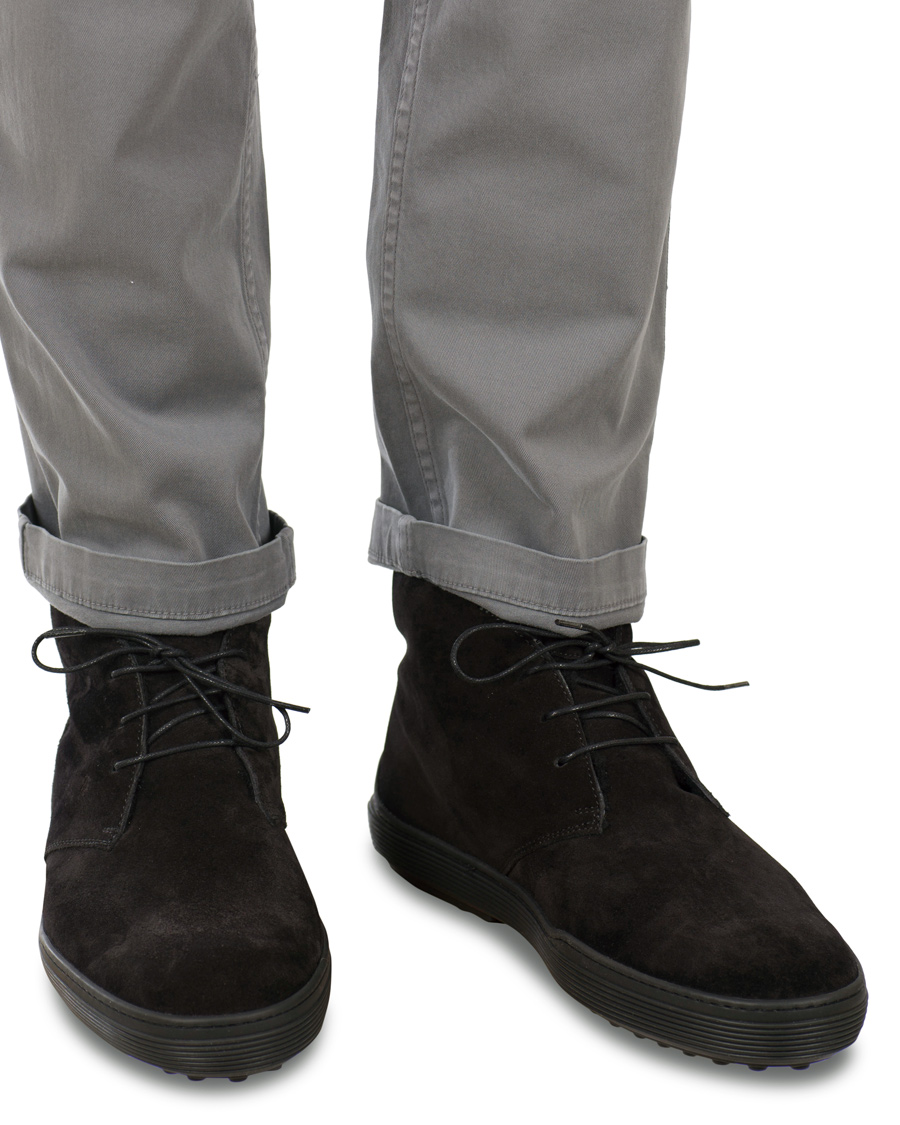 Homme | Tod's Shearling Lined Gommino Chukka Boot Black | Tod's | Shearling Lined Gommino Chukka Boot Black