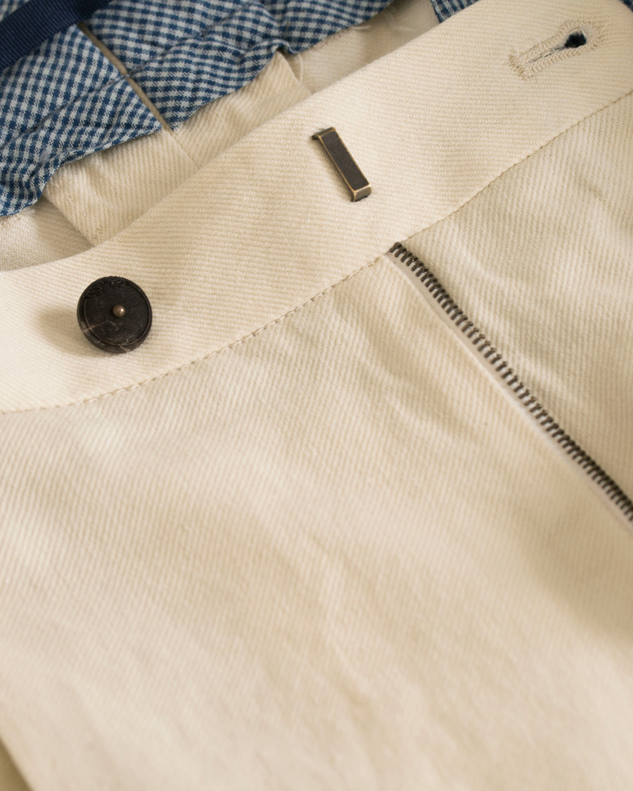 Homme | Pantalons | Incotex | Carrot Fit Single Pleated Trousers Off White