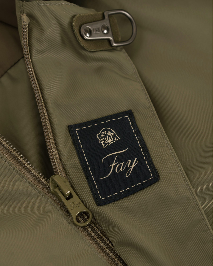 Homme | Manteaux Et Vestes | Fay | Chelsea Nylon Memory Raincoat Military Green
