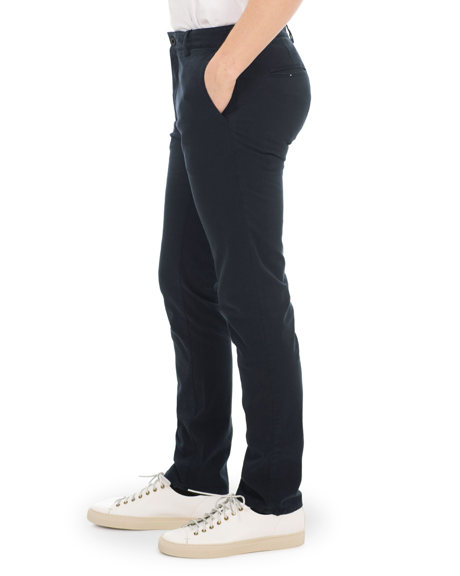 Homme | Pantalons | Tiger of Sweden | Transit Chino Navy