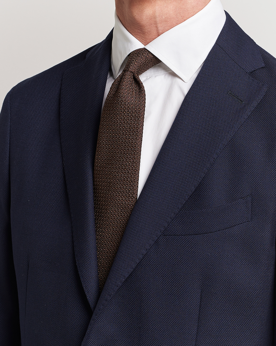 Homme | Preppy Authentic | Drake's | Silk Grenadine Handrolled 8 cm Tie Brown
