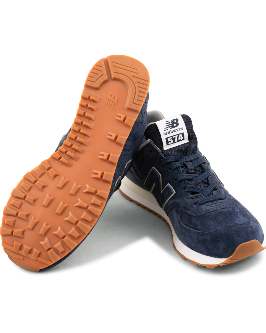 Homme | New Balance 574 Running Sneaker Navy Suede | New Balance | 574 Running Sneaker Navy Suede