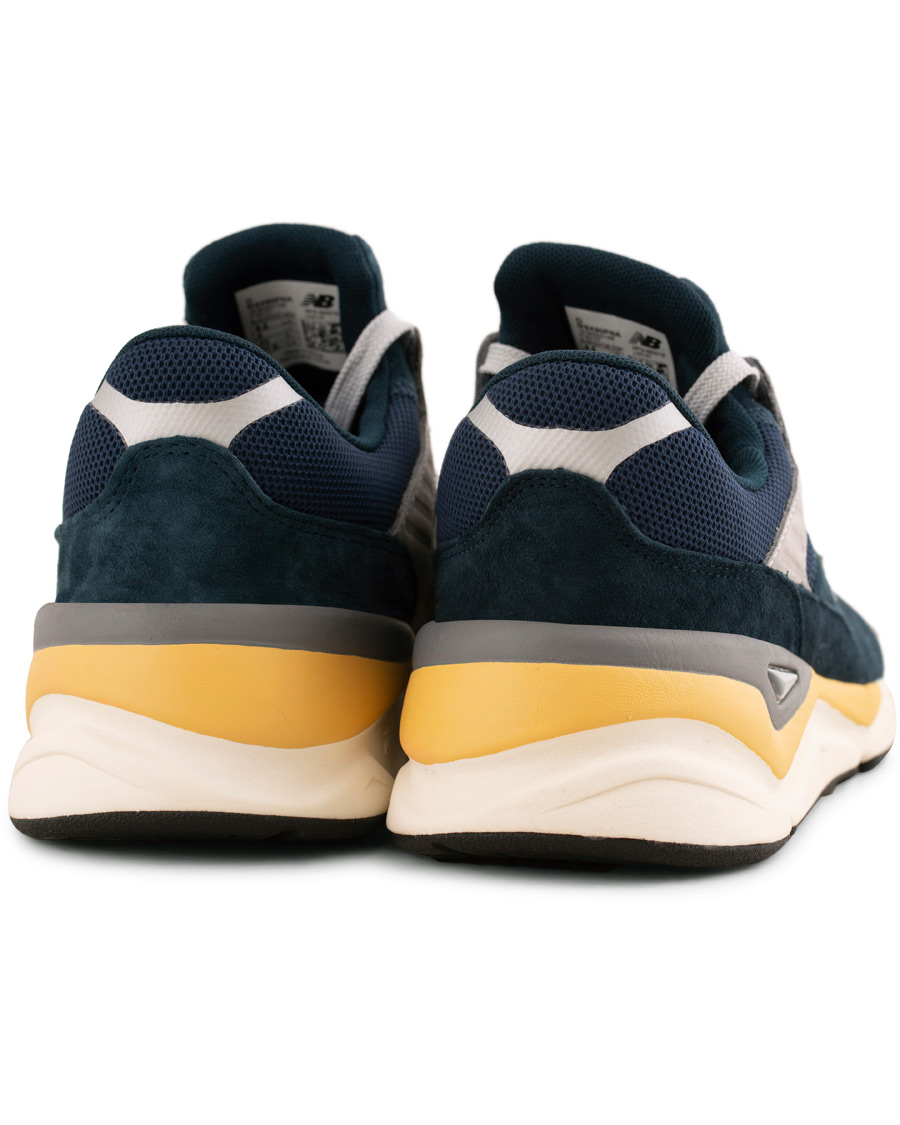 Homme | New Balance X90 Running Sneaker Navy Suede | New Balance | X90 Running Sneaker Navy Suede