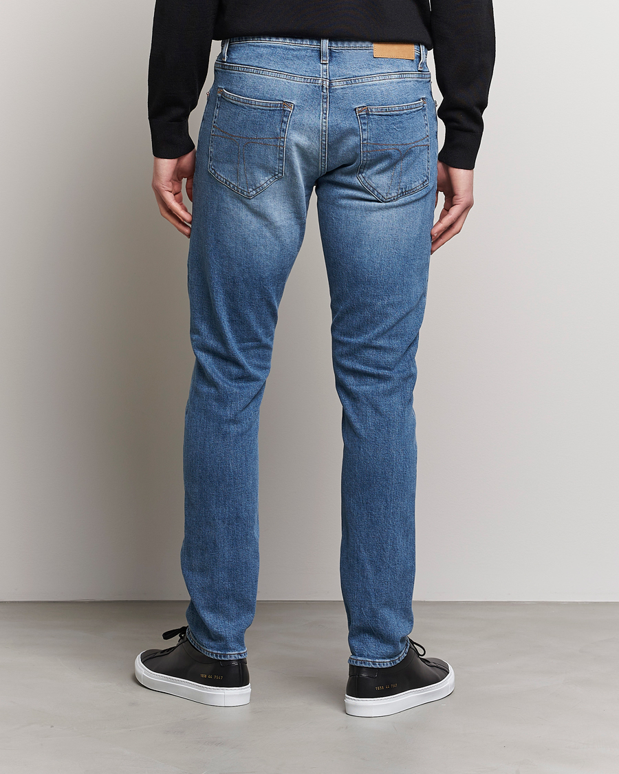Homme | Jeans | Tiger of Sweden | Pistolero Guru Stretch Jeans Light Blue
