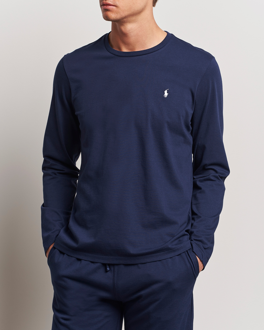 Homme | T-shirts | Polo Ralph Lauren | Liquid Cotton Long Sleeve Crew Neck T-Shirt Cruise Navy