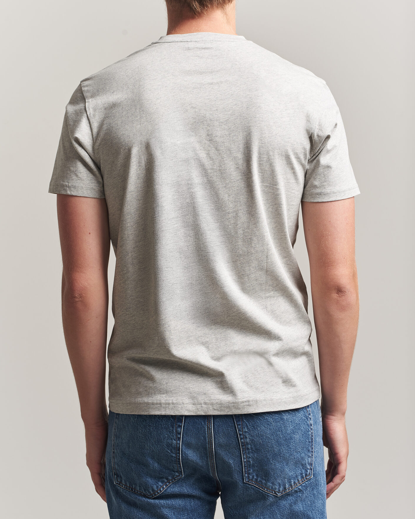 Homme | T-shirts | Sunspel | Riviera Midweight T-Shirt Grey Melange