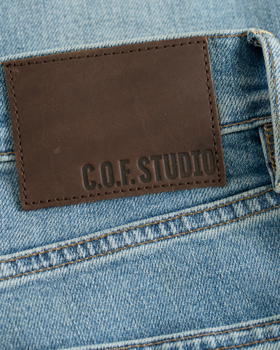 Homme | Jeans | C.O.F. Studio | M7 Tapered Stretch Jeans Light Blue