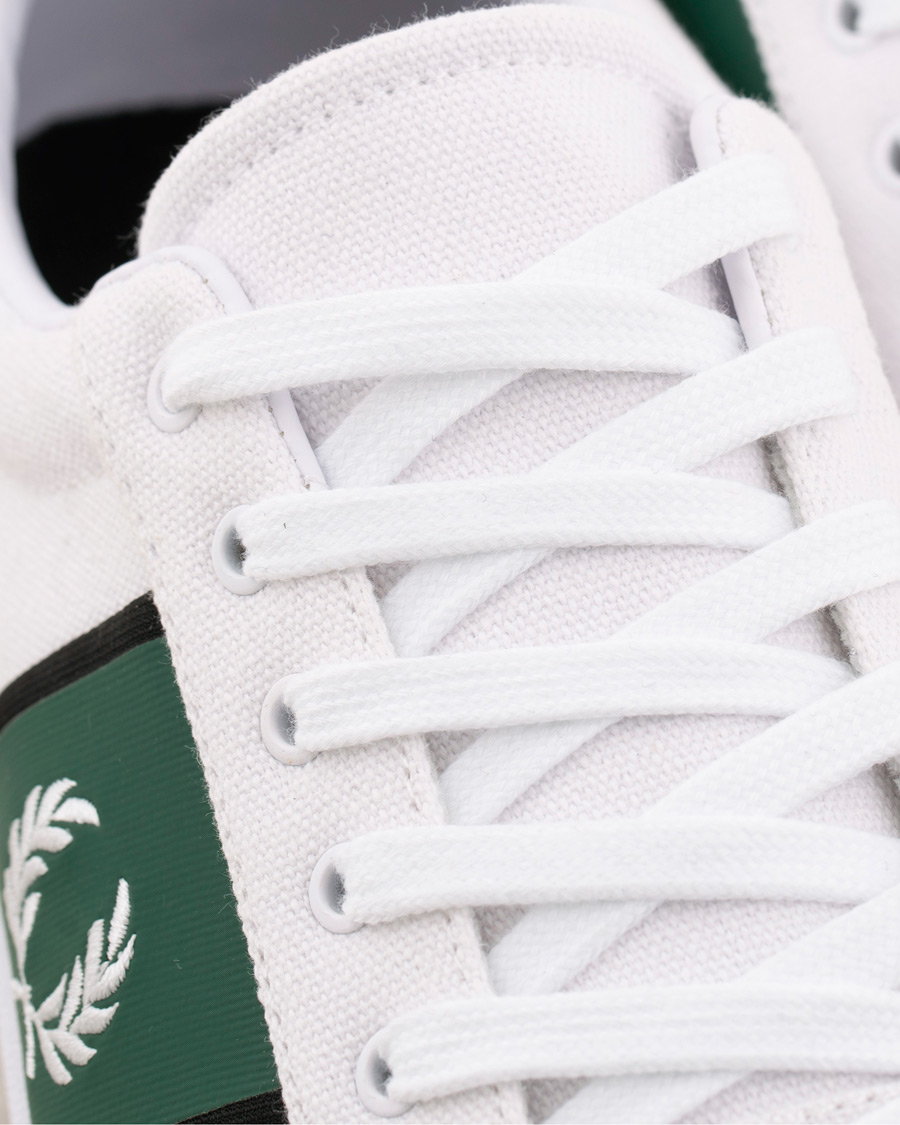 Homme | Fred Perry B721 Canvas Sneaker White | Fred Perry | B721 Canvas Sneaker White