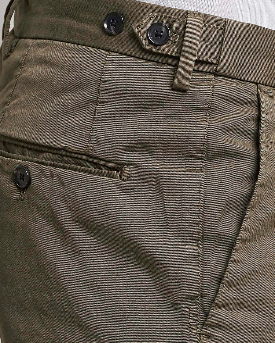 Homme | Pantalons | Oscar Jacobson | Danwick Side Adjusters Chino Olive