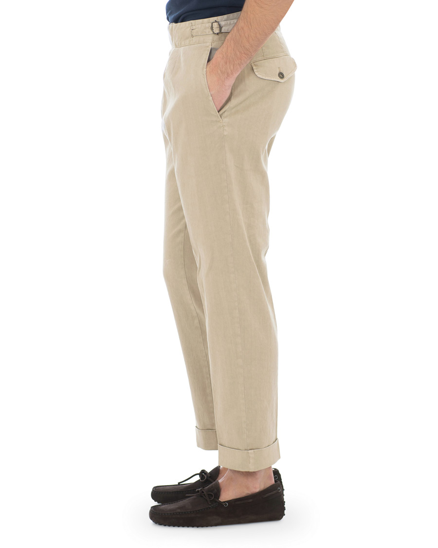 Homme | Pantalons | Lardini | Double Pleated Linen Cotton Trousers Beige