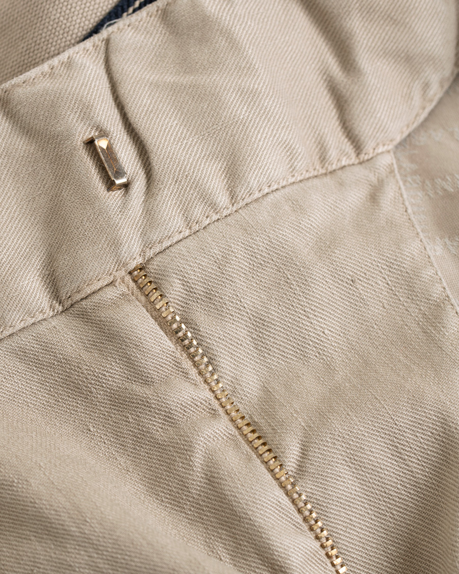 Homme | Pantalons | Lardini | Double Pleated Linen Cotton Trousers Beige