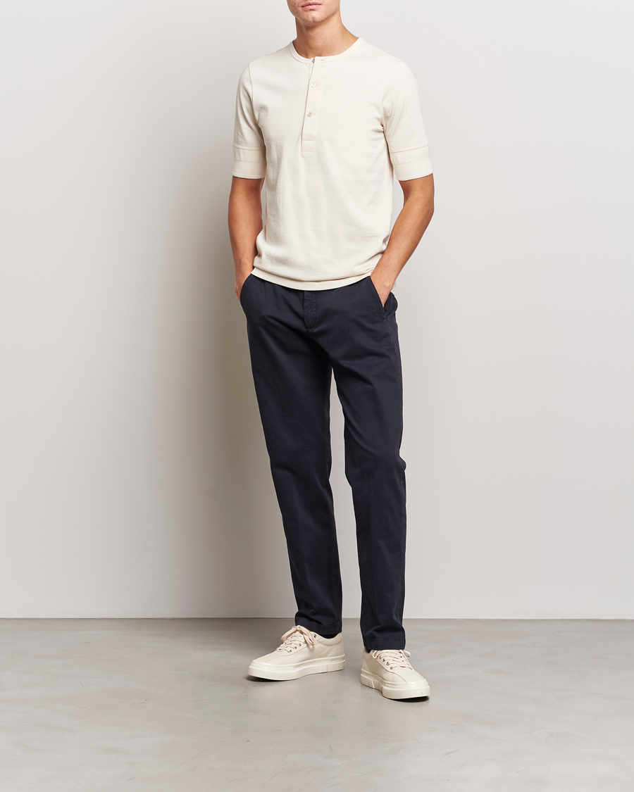 Homme | T-shirts | Merz b. Schwanen | Short Sleeve Organic Cotton Henley Nature