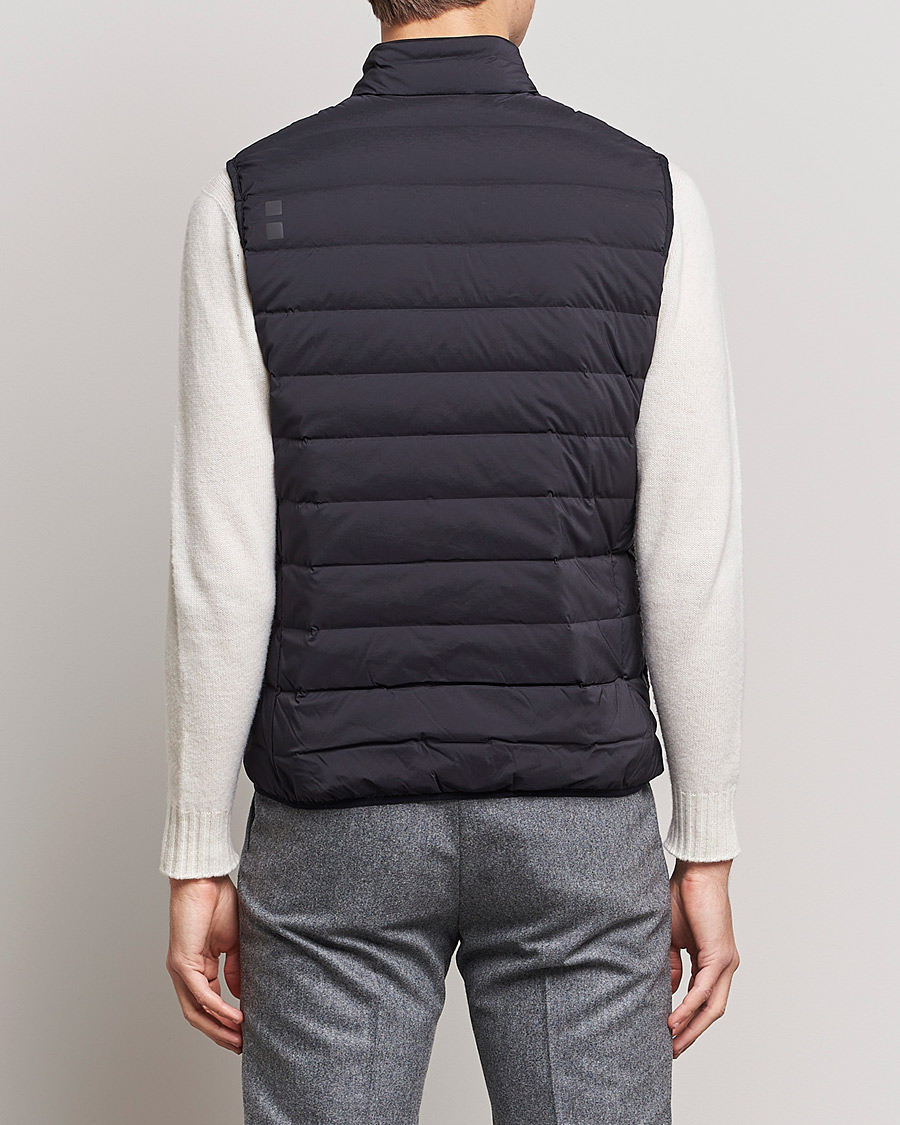 Homme | Gilets | UBR | Sonic Vest Black Storm