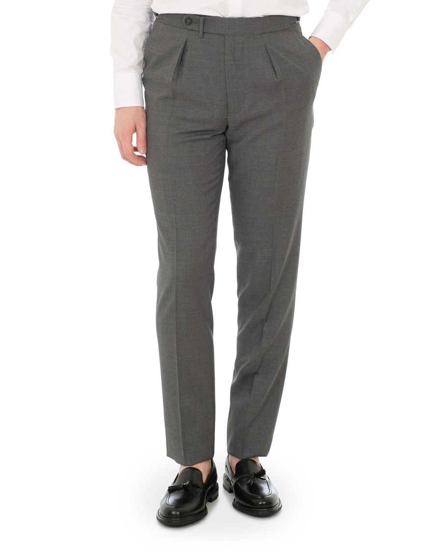 Homme | Pantalons | Berg&Berg | Arnold Pleated Side Adjuster Wool Trousers Grey